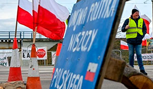 Польські фермери припинили блокувати кордон з Україною